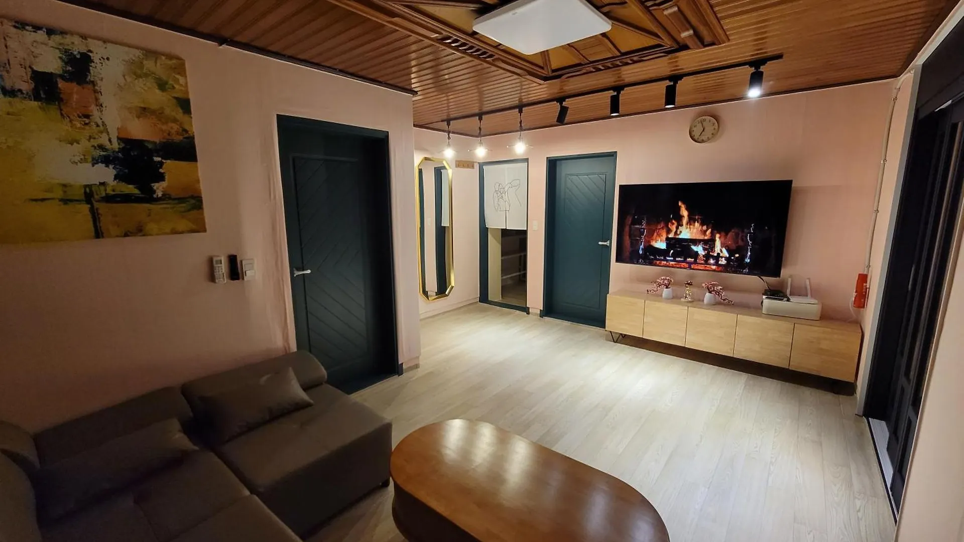Seongsu Hot Place 3Room Soul